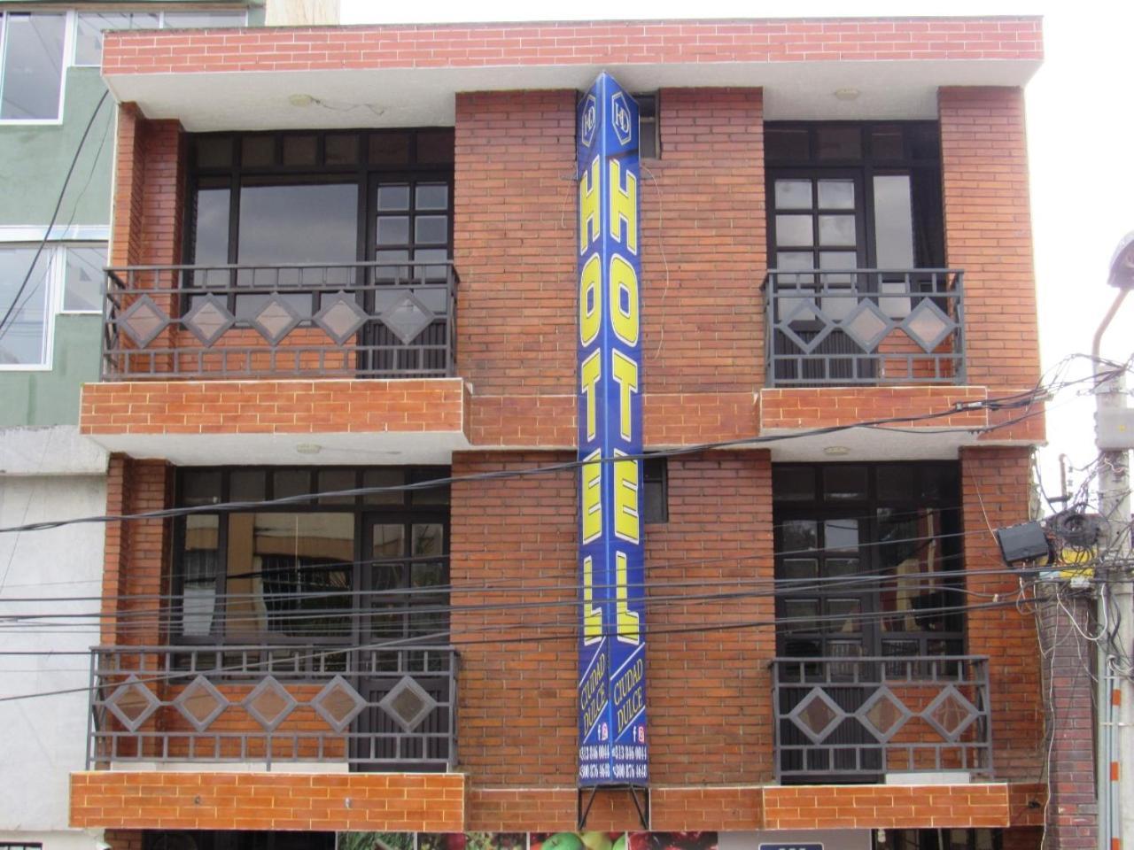 Hotel Ciudad Dulce Moniquira Exterior photo